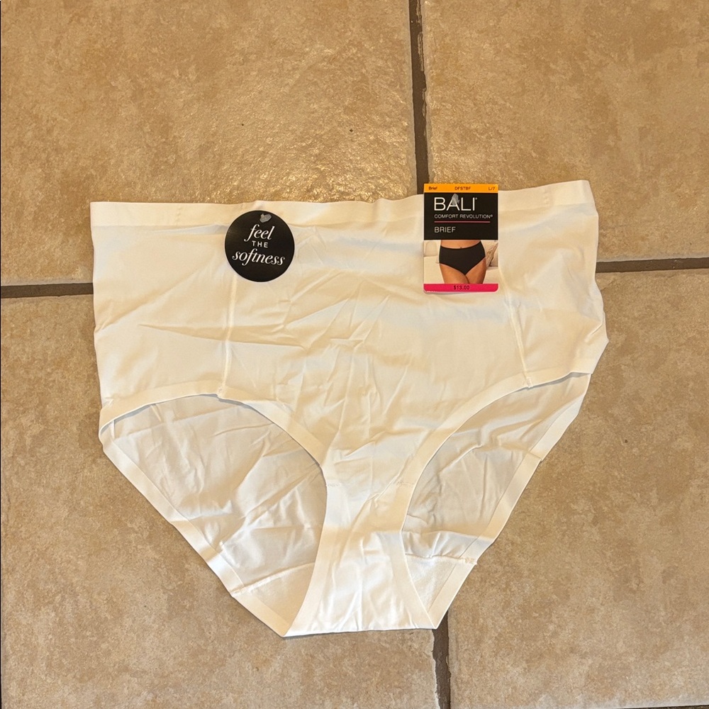 Bali Soft White Briefs
